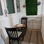 Spring Apartment *